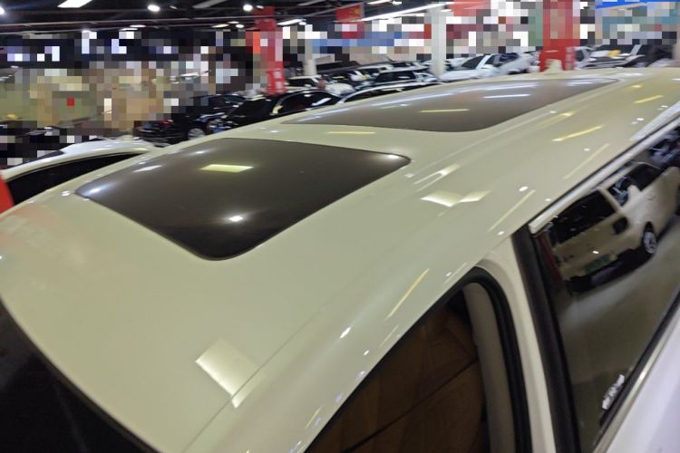 Used Denza D9 2023 DM-i 945 Business Edition Roof