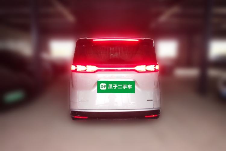 Used Denza D9 2023 PREMIER Founder Edition Rear