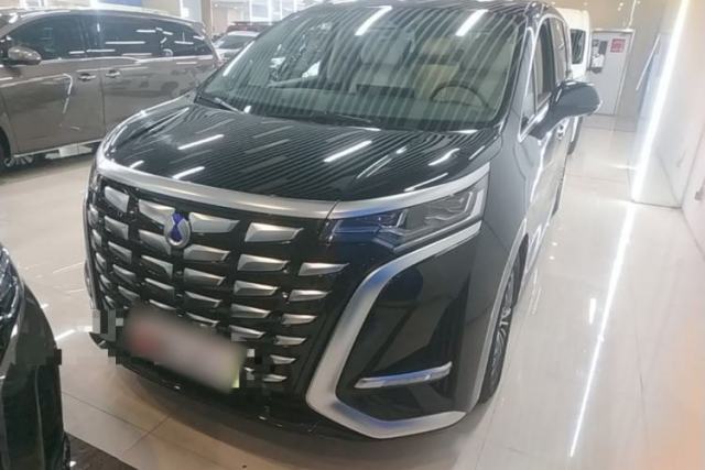 Used Denza D9 2024 DM-i 970 Luxury Model