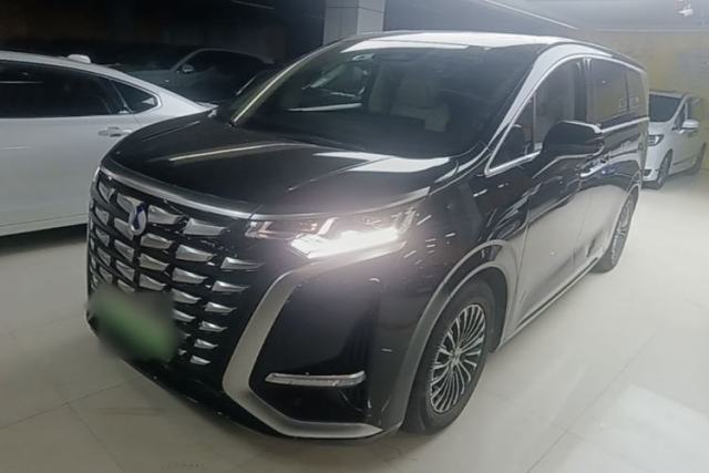 Used Denza D9 2024 DM-i 1050 Luxury Model