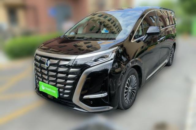 Used Denza D9 2024 DM-i 1050 Luxury Model