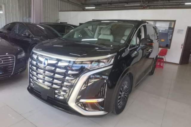 Used Denza D9 2024 DM-i 980 Four-Wheel Drive Prestige Model