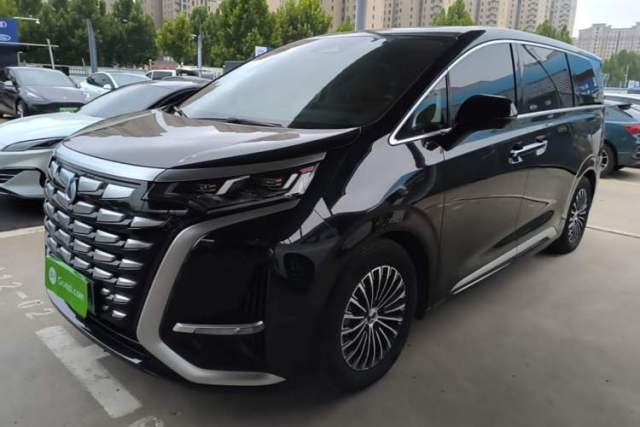 Used Denza D9 2024 DM-i 980 Four-Wheel Drive Prestige Model