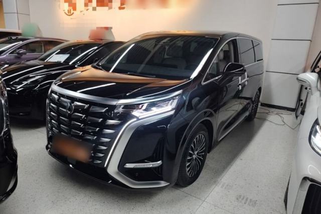 Used Denza D9 2024 DM-i 980 Four-Wheel Drive Prestige Model