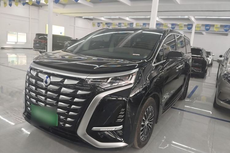Used Denza D9 2024 DM-i 1050 Luxury Model Guazi used car, China used car export, Used car for sale, Used cars, Cheapest cars for sale