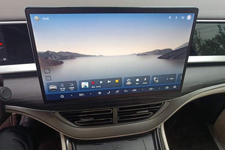 Used Denza D9 2024 DM-i 980 Four-Wheel Drive Prestige Model Audio And AC Panel