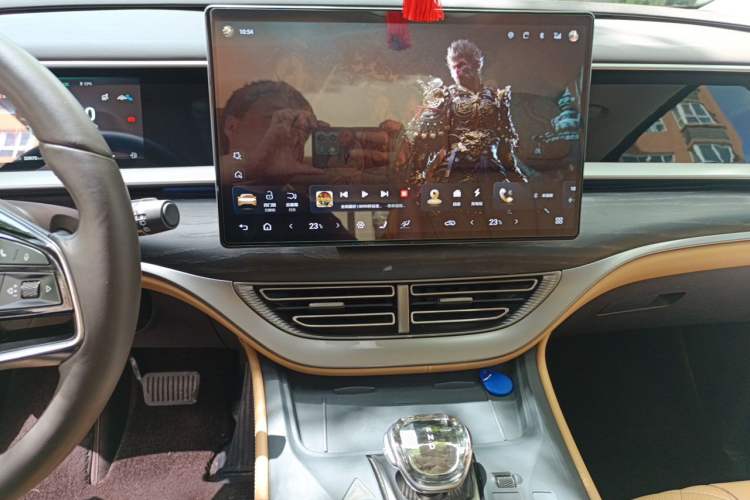Used Denza D9 2024 DM-i 980 Four-Wheel Drive Prestige Model Audio And AC Panel