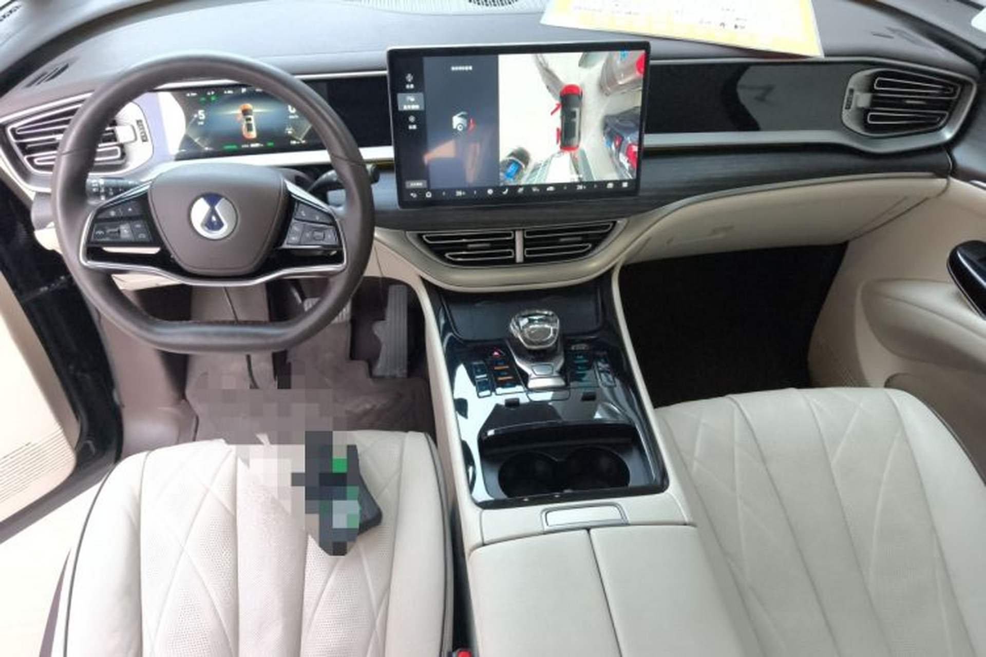 Used Denza D9 2024 DM-i 980 Four-Wheel Drive Flagship Model Center Console