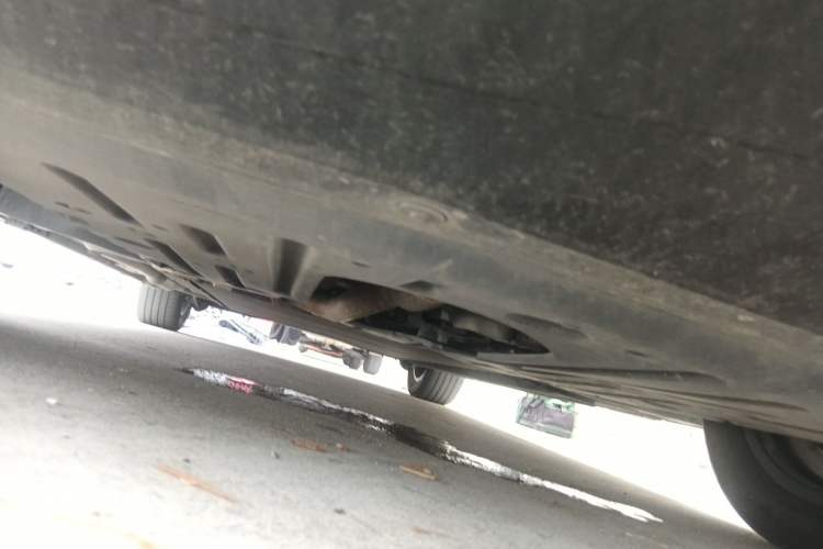 Used Denza D9 2024 DM-i 980 Four-Wheel Drive Prestige Model Chassis Front