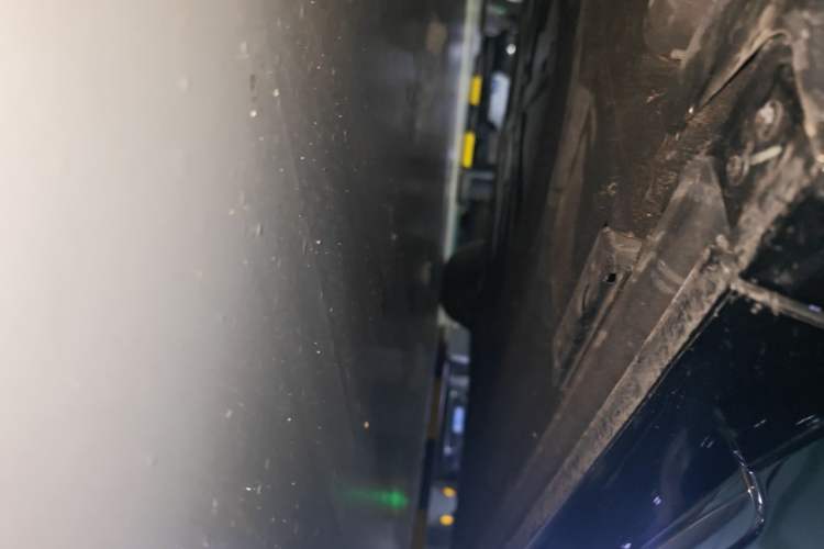 Used Denza D9 2024 DM-i 1050 Luxury Model Chassis Front Left