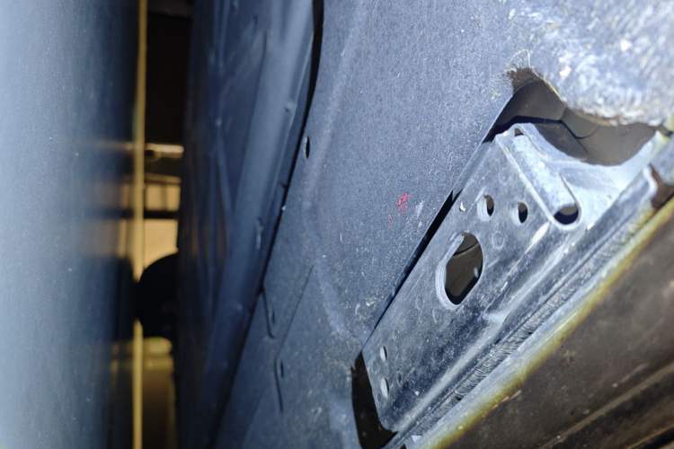 Used Denza D9 2024 DM-i 980 Four-Wheel Drive Prestige Model Chassis Front Left