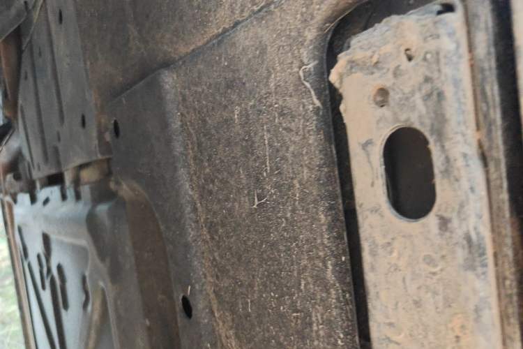Used Denza D9 2024 DM-i 980 Four-Wheel Drive Prestige Model Chassis Front Left