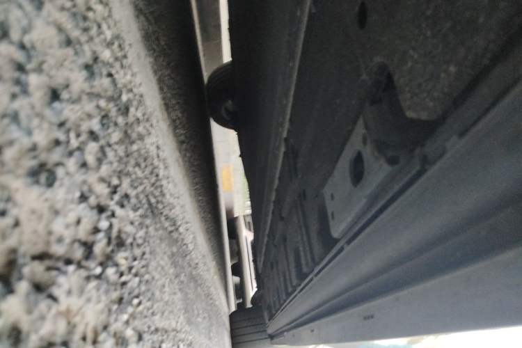 Used Denza D9 2024 EV 620 Premium Model Chassis Front Left