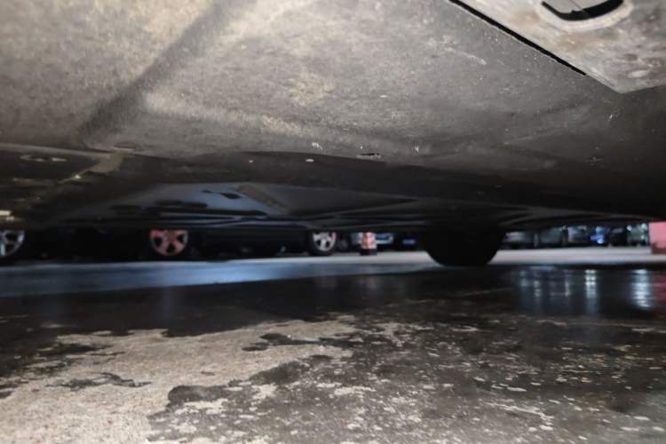 Used Denza D9 2024 DM-i 1050 Luxury Model Chassis Front Left