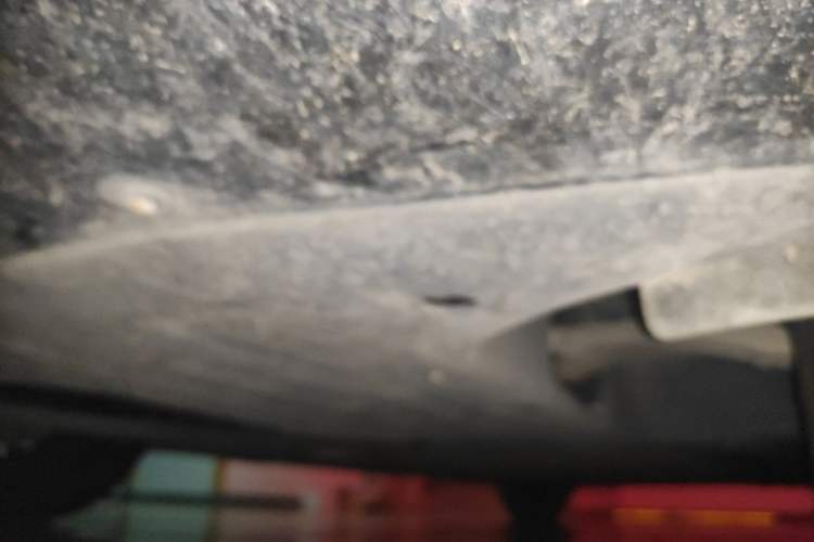 Used Denza D9 2024 DM-i 980 Four-Wheel Drive Flagship Model Chassis Front Left