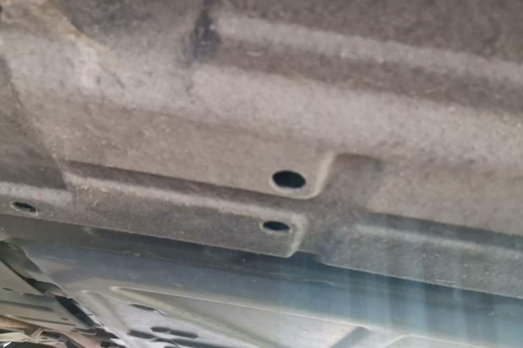Used Denza D9 2024 DM-i 980 Four-Wheel Drive Prestige Model Chassis Front Left