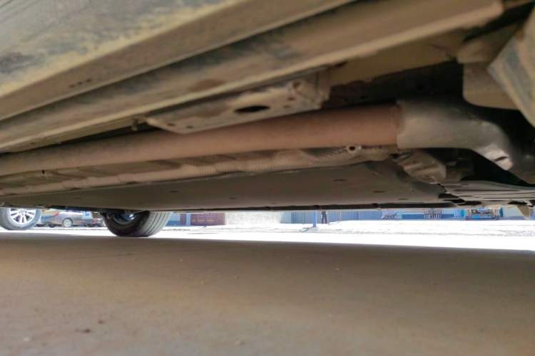 Used Denza D9 2024 DM-i 980 Four-Wheel Drive Prestige Model Chassis Front Right