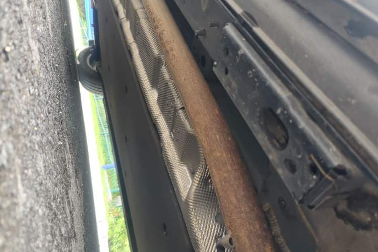 Used Denza D9 2024 DM-i 1050 Luxury Model Chassis Front Right