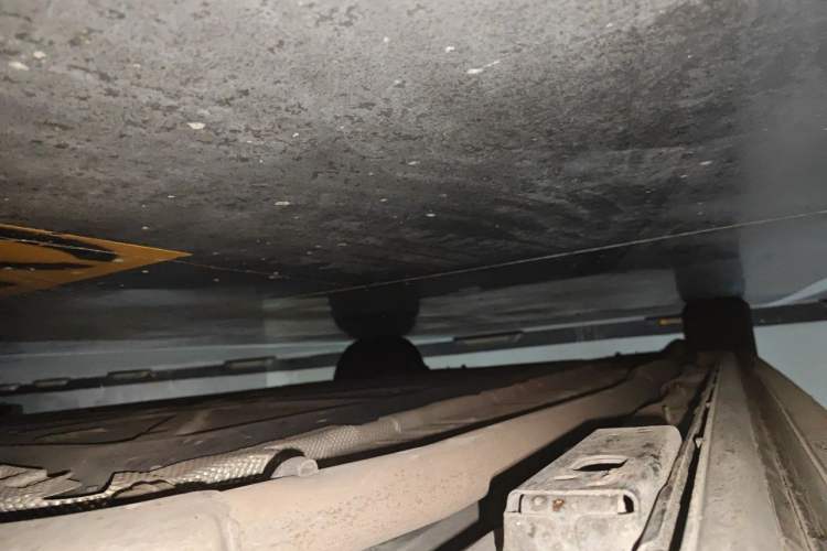 Used Denza D9 2024 DM-i 980 Four-Wheel Drive Prestige Model Chassis Front Right