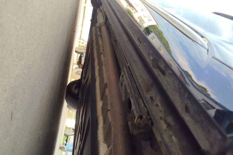 Used Denza D9 2024 DM-i 980 Four-Wheel Drive Prestige Model Chassis Front Right