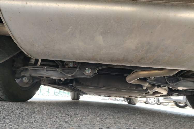 Used Denza D9 2024 DM-i 1050 Luxury Model Chassis Rear