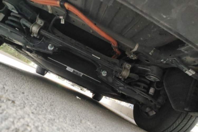 Used Denza D9 2024 EV 620 Premium Model Chassis Rear