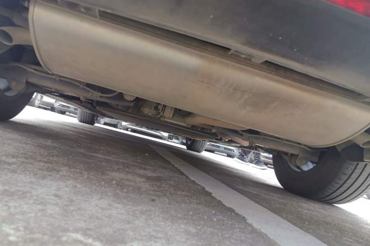 Used Denza D9 2024 DM-i 980 Four-Wheel Drive Flagship Model Chassis Rear