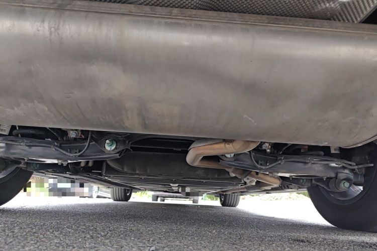 Used Denza D9 2024 DM-i 1050 Luxury Model Chassis Rear