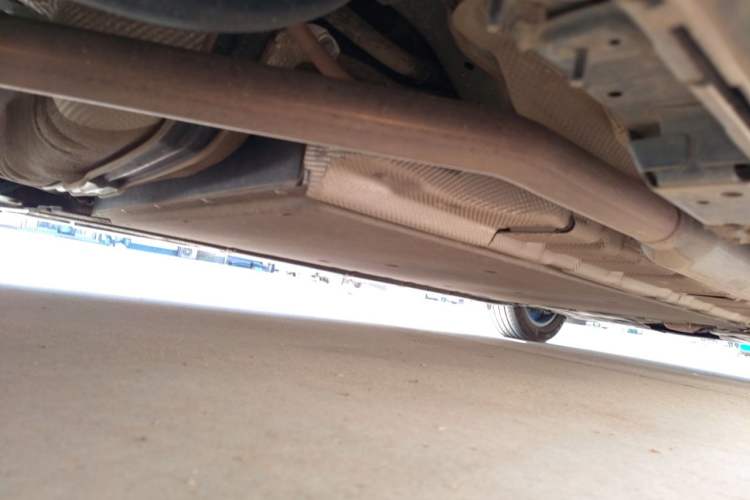 Used Denza D9 2024 DM-i 980 Four-Wheel Drive Prestige Model Chassis Rear Right