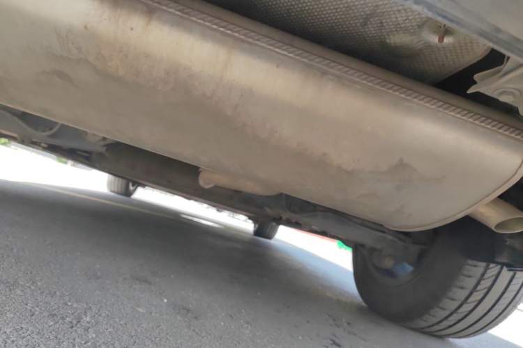 Used Denza D9 2024 DM-i 1050 Luxury Model Chassis Rear