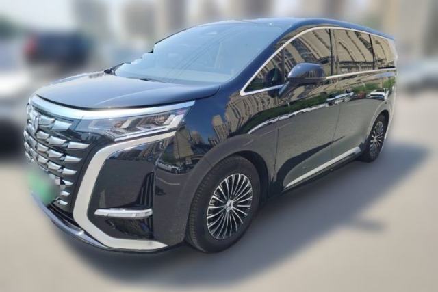 Used Denza D9 2024 DM-i 1050 Luxury Model