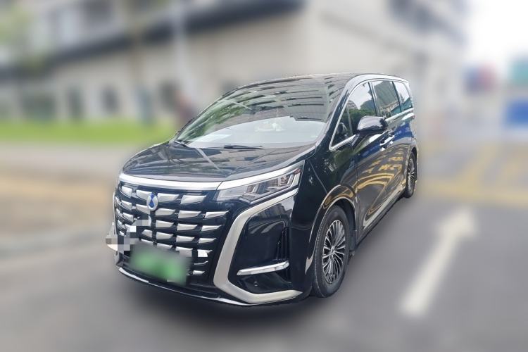 Used Denza D9 2024 DM-i 1050 Luxury Model Guazi used car, China used car export, Used car for sale, Used Denza cars, Cheapest cars for sale