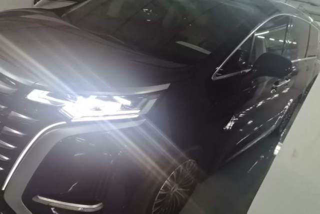 Used Denza D9 2024 DM-i 980 Four-Wheel Drive Flagship Model