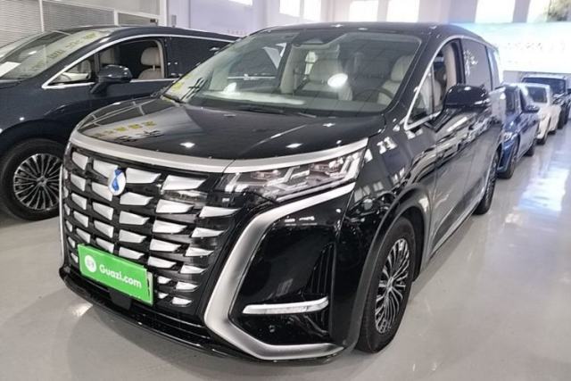 Used Denza D9 2024 DM-i 1050 Luxury Model