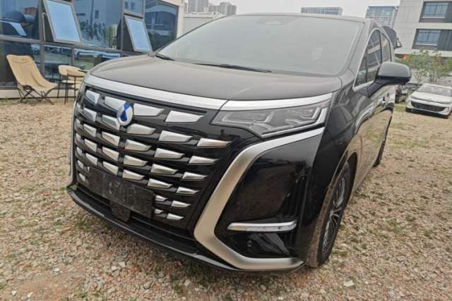 Used Denza D9 2024 DM-i 970 Luxury Model
