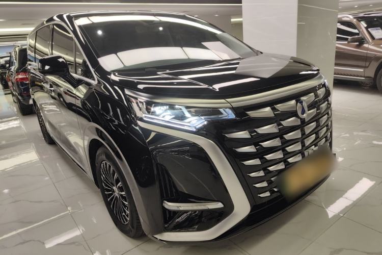 Used Denza D9 2024 DM-i 1050 Luxury Model Exterior 1