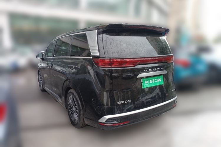 Used Denza D9 2024 DM-i 980 Four-Wheel Drive Prestige Model Exterior 3