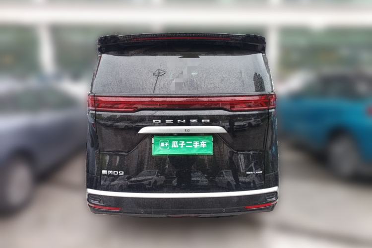 Used Denza D9 2024 DM-i 980 Four-Wheel Drive Prestige Model Exterior 4