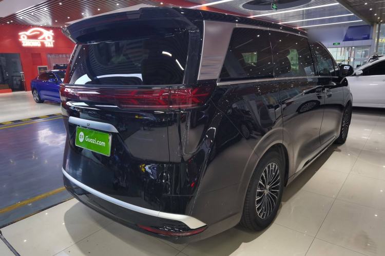 Used Denza D9 2024 DM-i 970 Luxury Model Exterior 5
