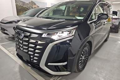 Used Denza D9 2024 DM-i 1050 Luxury Model