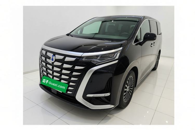 Denza D9 2024 DM-i 980 Four-Wheel Drive Prestige Model - Premium