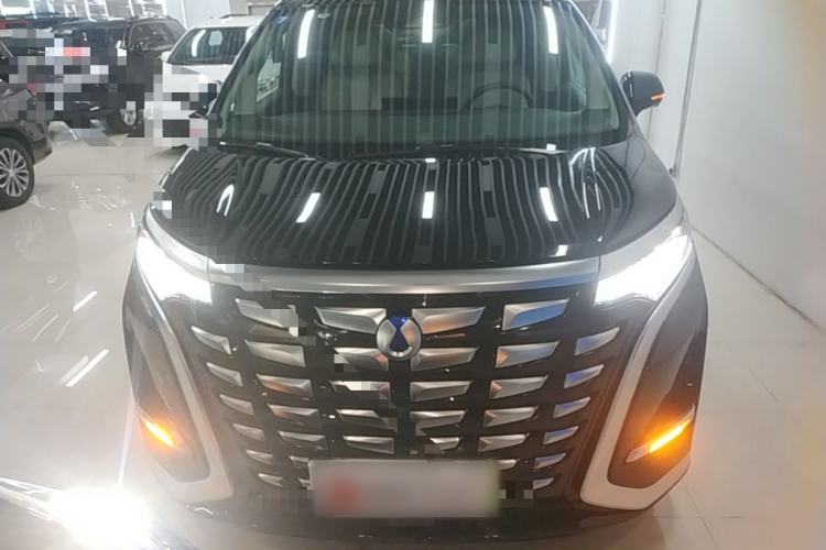 Used Denza D9 2024 DM-i 970 Luxury Model Front