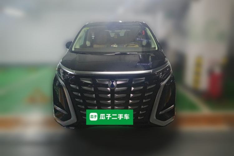 Used Denza D9 2024 DM-i 970 Luxury Model Front