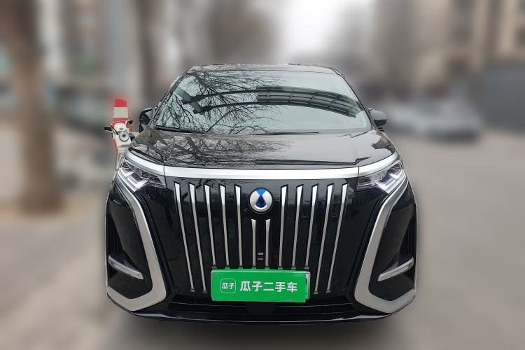 Used Denza D9 2024 EV 620 Premium Model Front