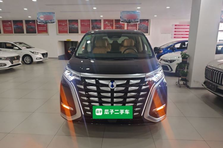 Used Denza D9 2024 DM-i 980 Four-Wheel Drive Prestige Model Front