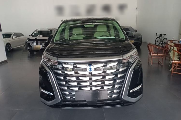 Used Denza D9 2024 DM-i 980 Four-Wheel Drive Prestige Model Front