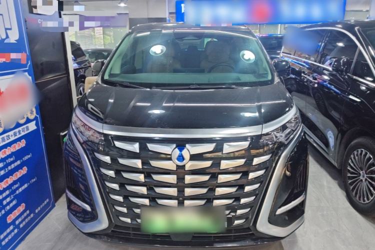 Used Denza D9 2024 DM-i 980 Four-Wheel Drive Flagship Model Front