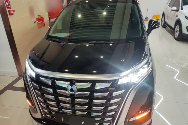 Used Denza D9 2024 DM-i 980 Four-Wheel Drive Prestige Model Front