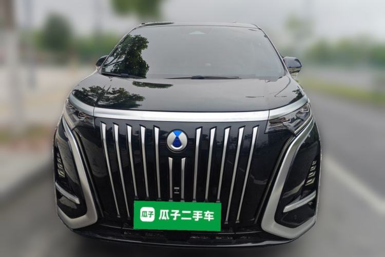 Used Denza D9 2024 EV 620 Premium Model Front