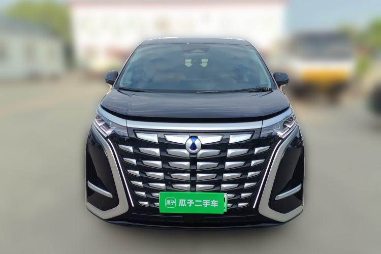 Used Denza D9 2024 DM-i 980 Four-Wheel Drive Prestige Model Front